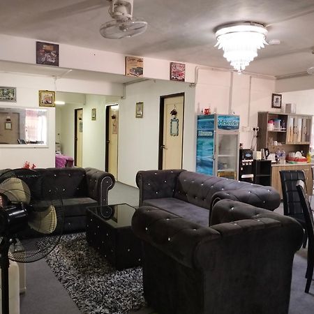 Airport Kbr Riverside Roomstay Freebies Shuttle Kota Bharu Eksteriør billede