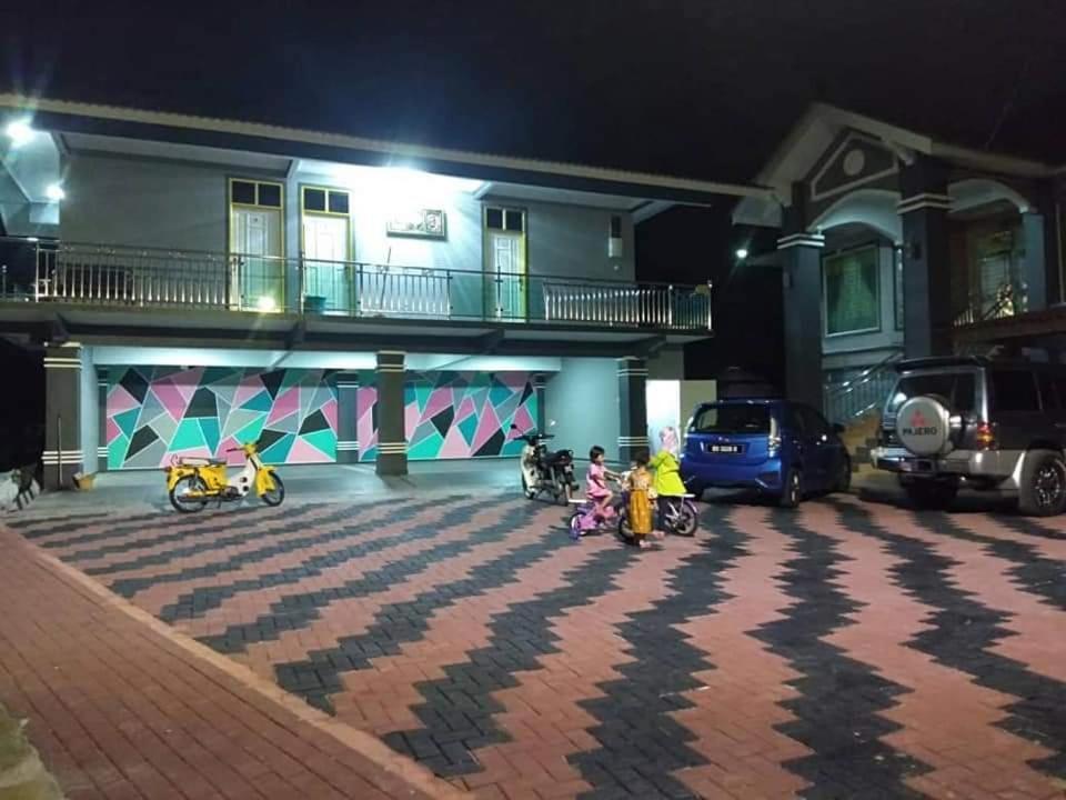 Airport Kbr Riverside Roomstay Freebies Shuttle Kota Bharu Eksteriør billede